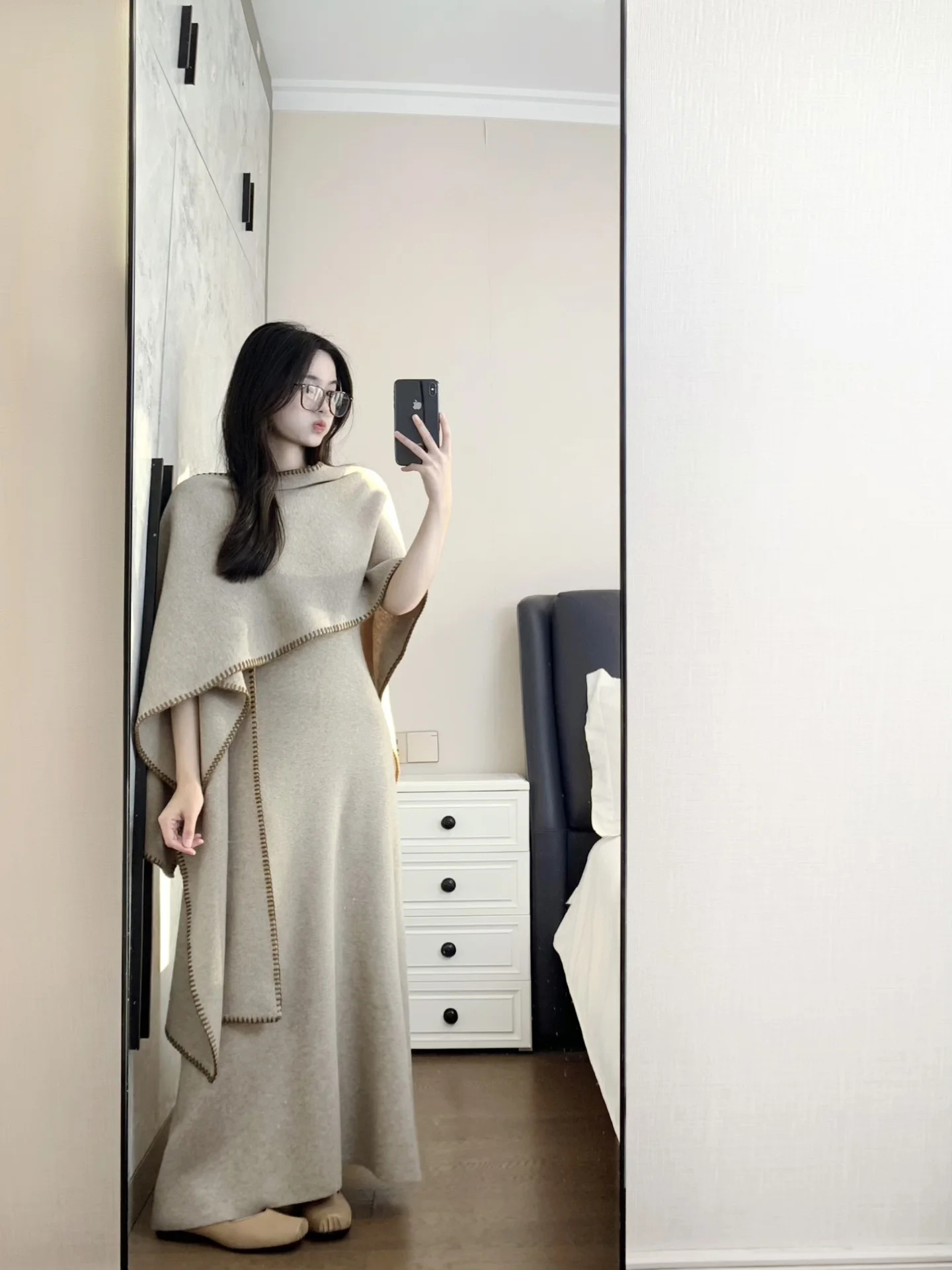 2026 Early Autumn Women’s Knit Sweater Set with Cinched Waist and Slimming A-Line Long Dress Two-Piece