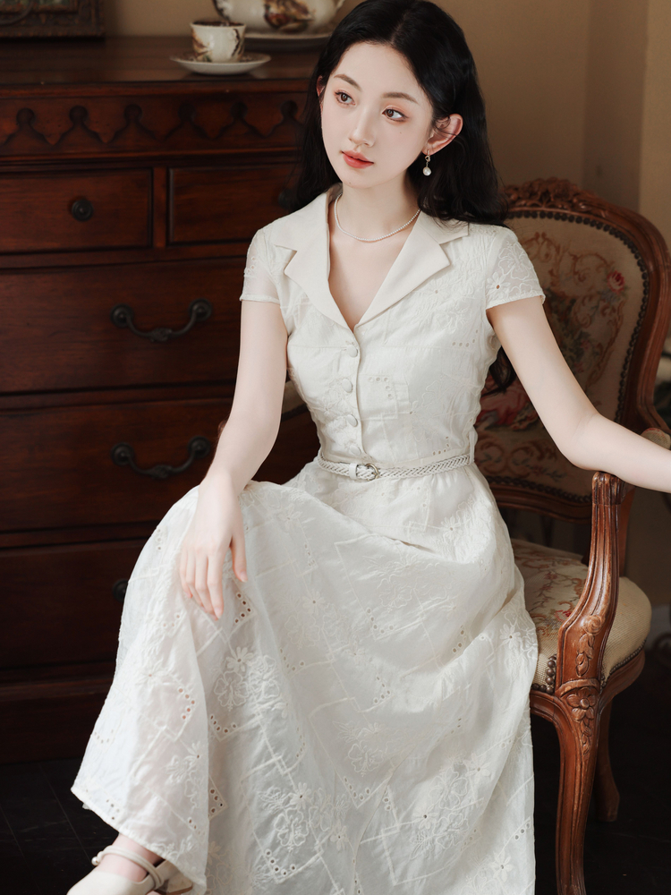 French Vintage Embroidered A-Line Summer Dress - Image 3