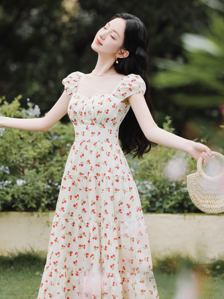 French Vintage Floral Print Long Dress with Square Neck and Back Smocking - Image 2