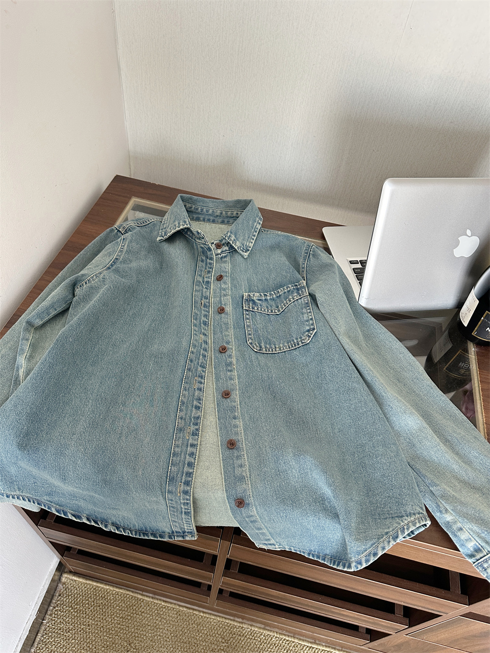 Spring Retro Hong Kong Style Washed Denim Shirt with Lapel Collar Loose Casual Versatile - Image 3