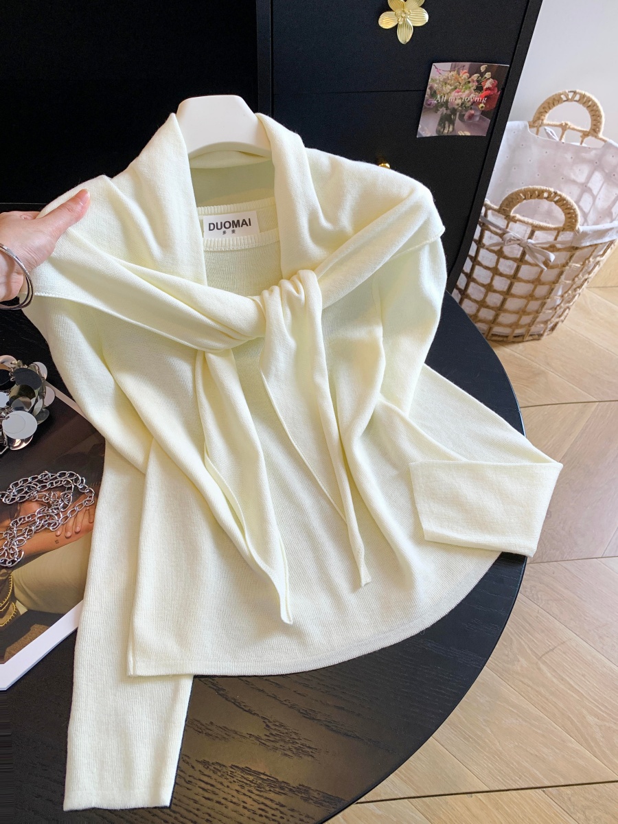 Women’s Two-Piece Knit Sweater Set with Shawl in Off-White or Brown