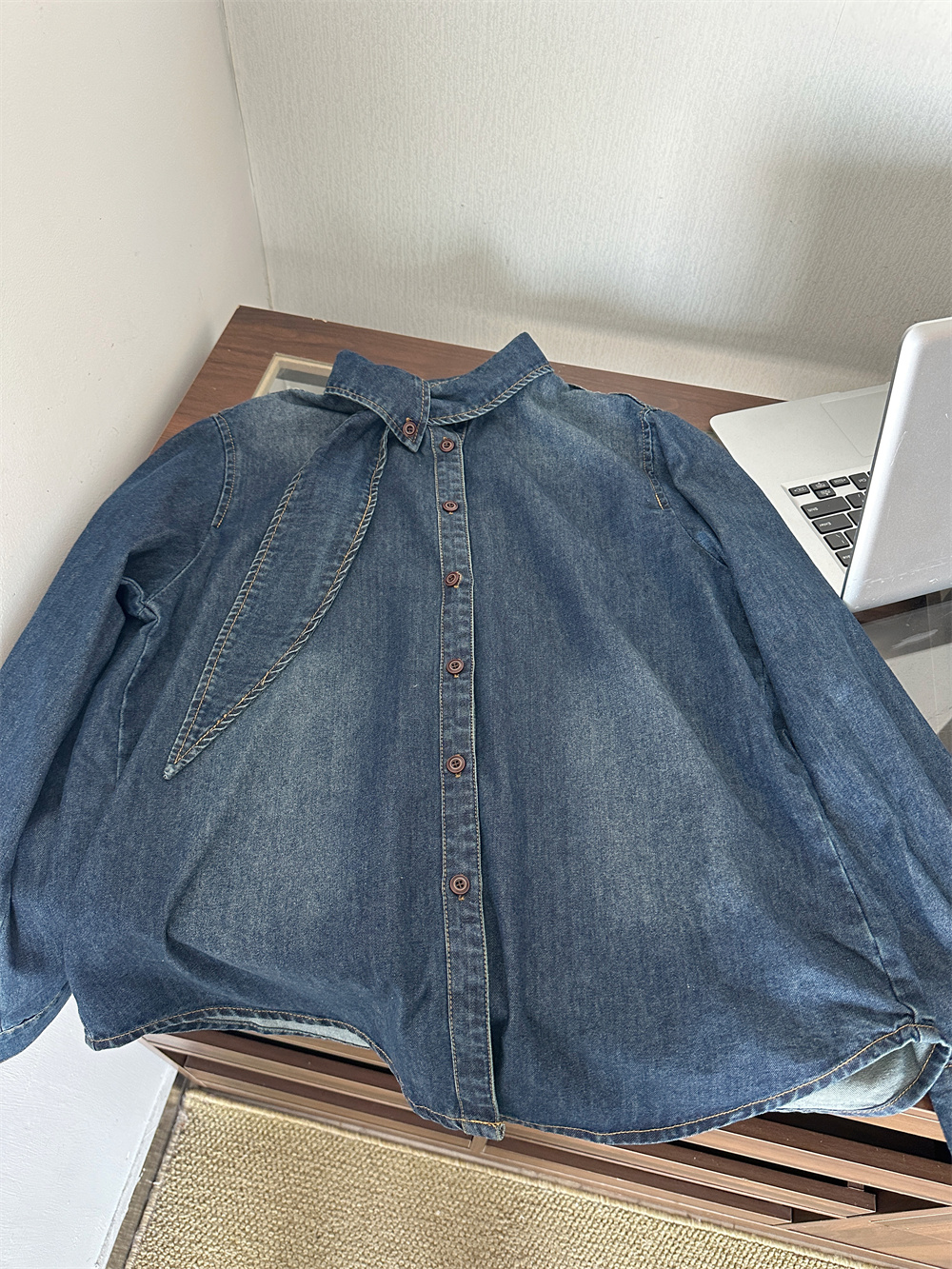 Women's Vintage Washed Slimming Denim Shirt Spring 2026 Long Sleeve - Image 3